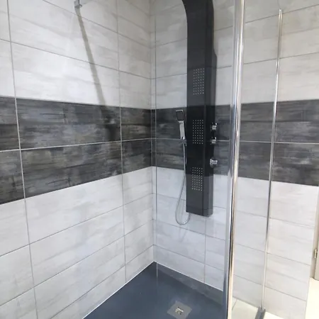 A La Bresse, Proche Des Lacs, Pistes De Et Randonnees La Bresse