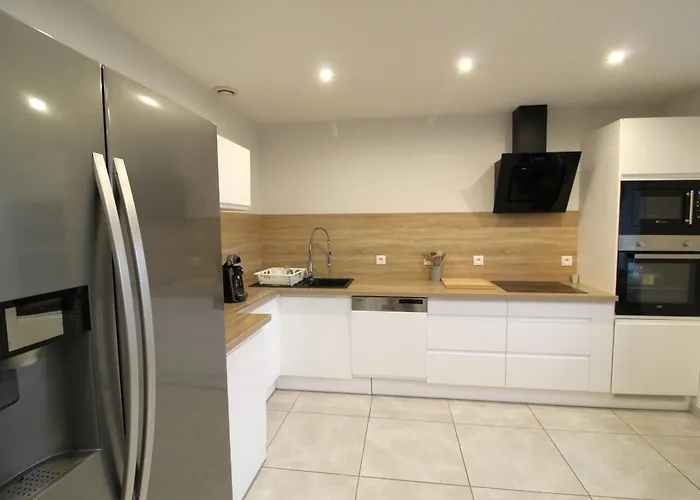 A La Bresse, Proche Des Lacs, Pistes De Et Randonnees * La Bresse